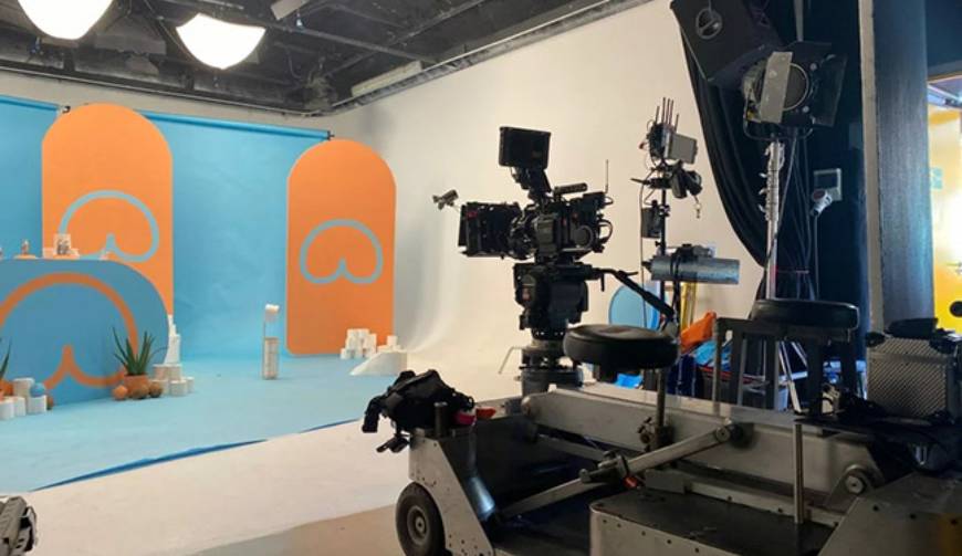 滨江区极致互动，品质至上，树立行业标杆的产品宣传视频